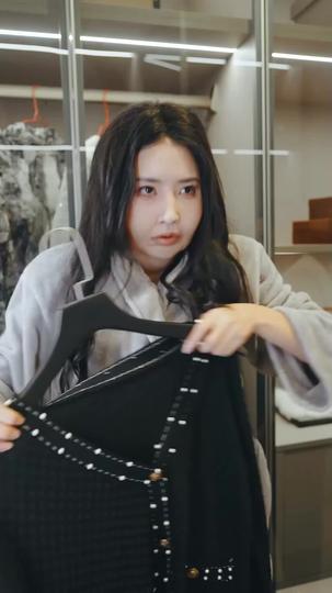 From Flab to Fab: Her Miraculous Transformation (DUBBED)  Episode 7