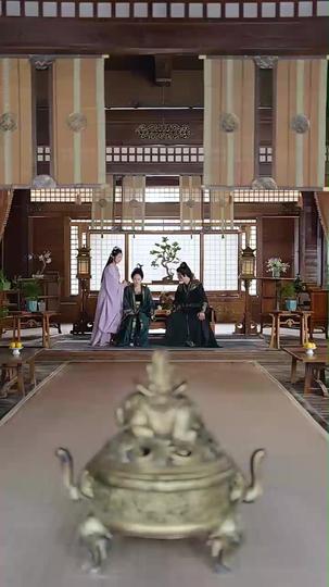 촛불 아래 붉은 꽃 제4회