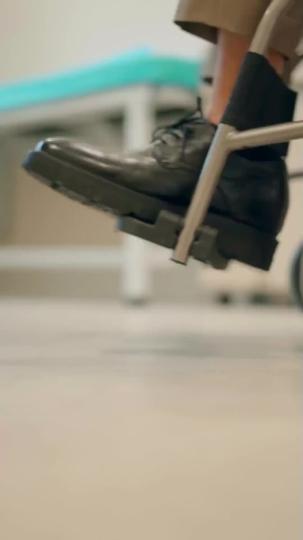 Senhor, a Senhora está brava novamente.	 5Episódio