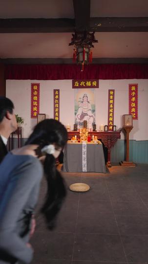 端午祭祖,男友一家把我丢下车 第7集