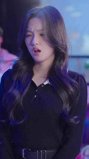 He Took My Crown, I Took Him Down Episode 10