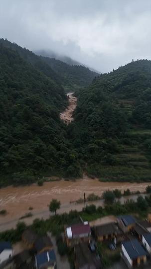 风雨中的抉择 第9集