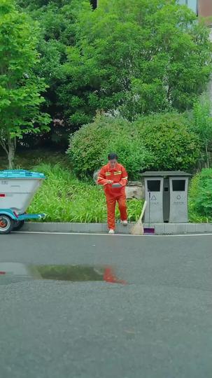 The Janitor and Her Mogul Sons (DUBBED) Episode 1