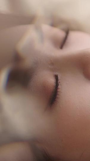 Esposa Troféu? Ela só Quer Poder por Contrato! (Dublado) 1Episódio