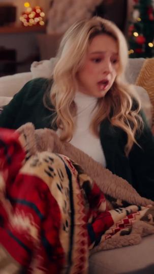 Namoro de Mentira com o Quarterback no Natal 8Episódio