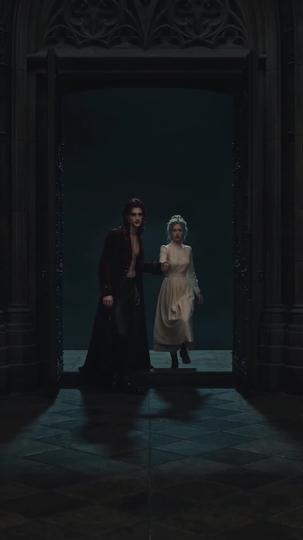 Claimed by 3 Vampire Lords Episode 8