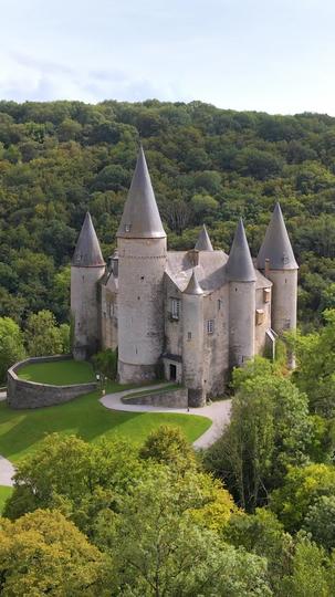 Too Late, Alphas Episode 3