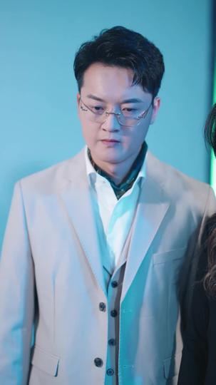 女主她一心只想搞事业 第4集