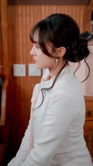 Mengubah Takdir si Villain (Sulih Suara) Episode 3