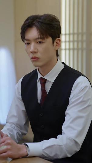 The Mysterious Old Money Heiress Episode 8