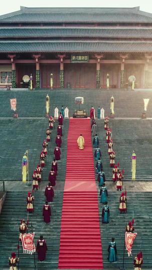 Kaisar Pulang ke Desa (Sulih Suara) Episode 1