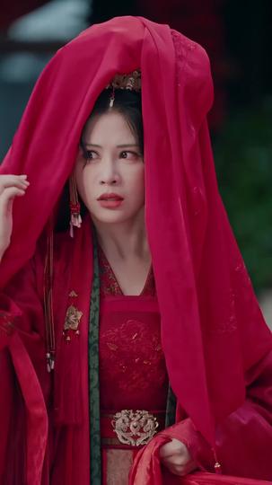 Revenge Wears the Crown Episode 2