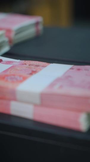 逆袭1995:千金散尽还复来 第4集