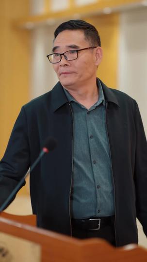 我用满分状元砸晕全家 第9集