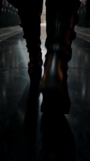 Left by the Alpha, Loved by the Vampire Episode 9