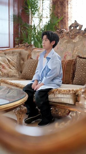 El abuelo invencible a los 10 años Episodio 9