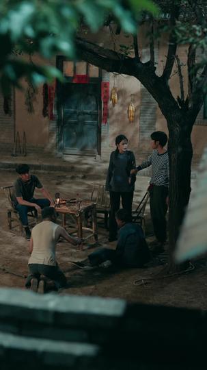 改写饥荒年:我能往返未来 第9集