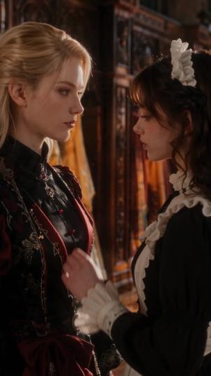 The Fated Dragon at Her Feet Episode 1
