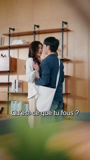 Son Poing Brise Tous Les Complots ( Doublé )   Épisode4