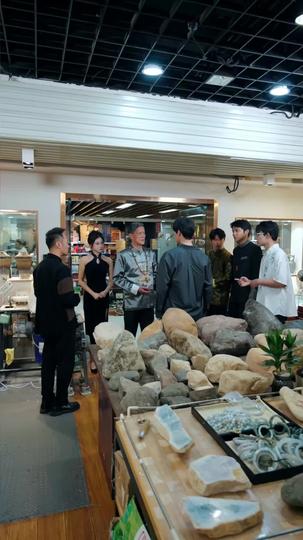 El inmortal desciende: La redención de su esposa muda Episodio 11