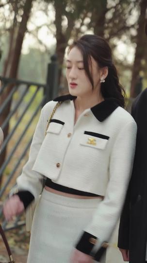 离婚后假千金翻身啦 第5集