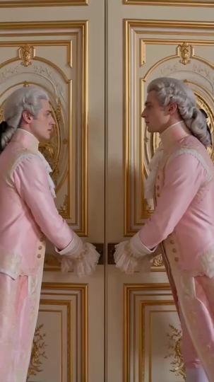 Heads Will Roll! She's Marie Antoinette Episode 4