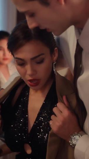 Boy Toy on My Bed Becomes Big Bad Boss Episode 9