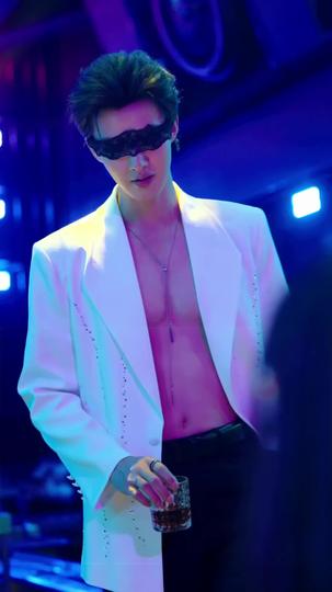 Masked, Mighty, Mine Episode 9