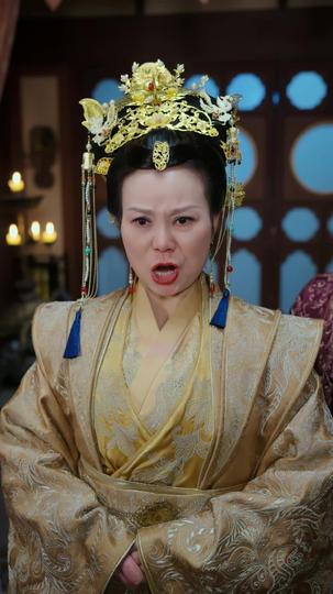 灵魂互换后皇后娘娘野翻了 第7集