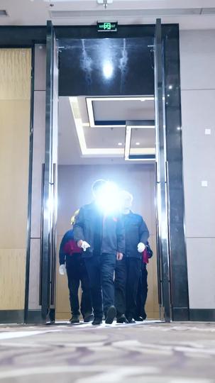 Fortune in Disguise Episode 11