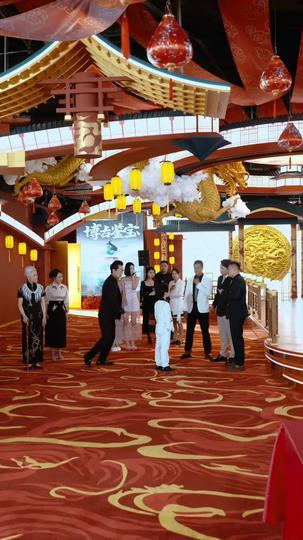 ¡Arrodíllense ante el príncipe reencarnado! (Doblado) Episodio 9