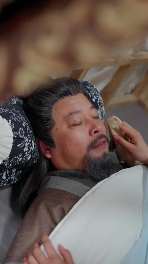 Shadows of Your Betrayal, Light of My Crown Episode 7