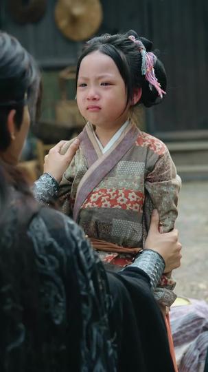 The Palace Has Ears, And They're Hers Episode 2