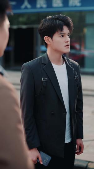 My Useless Husband Is Secretly Invincible Episode 5