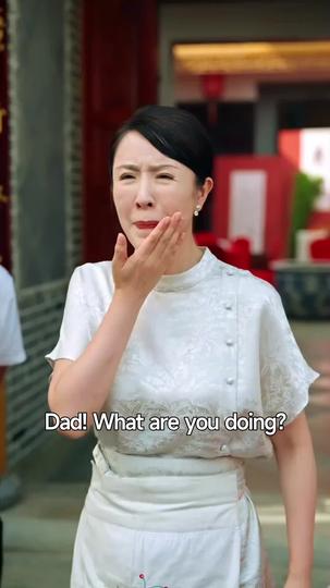 Crowned in Love: The Mother of Three Big Shots Episode 6