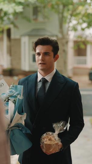 حين يصبح الحب لعبة بين الواقع والعالم الرقمي 5مجموعة