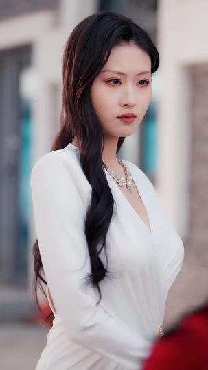 From Rags, He Commands the World Episode 3