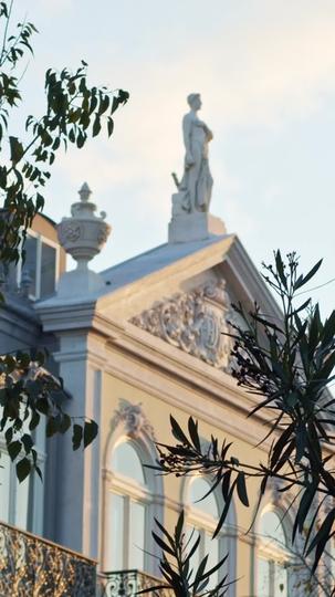 Forçada a Amar o Impiedoso CEO 1Episódio