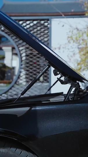 Flickers of Yesterday: Reigniting Love Episode 1