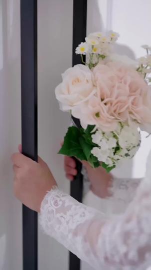 足の不自由な御曹司に嫁いだら溺愛されました 第 1 話