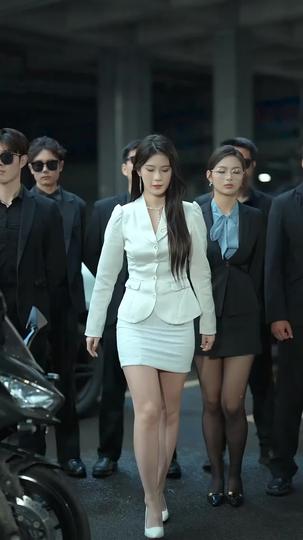 سيد السيوف بقاعة التسعة التنانين (مدبلج) 4مجموعة