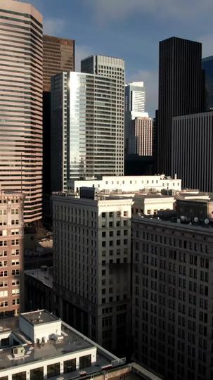 Verletze mich, liebe mich 3Folgen