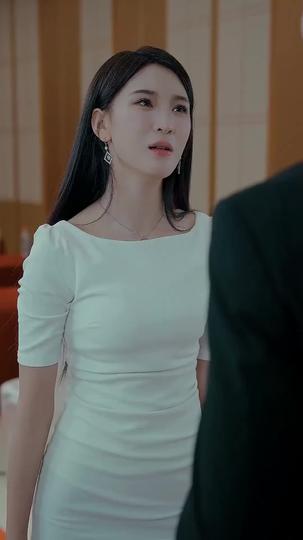 Kembalinya Raja Bahari Episode 10