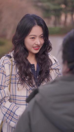 Rahasia Sang Sekretaris Episode 8