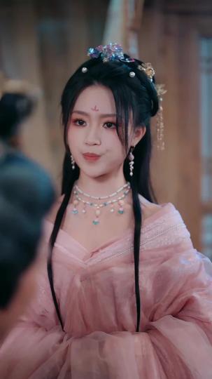 Crown in Hand, Foes at My Feet Episode 6