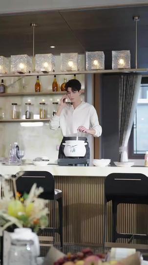 Mengejar Cinta Sang Pewaris Episode 1