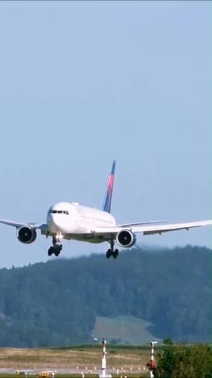 光の裏切り者 第 4 話