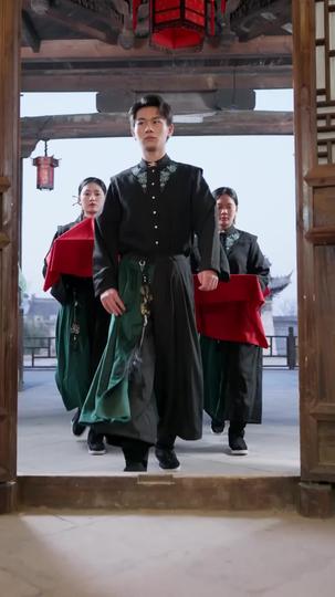 逃婚進山，撿個神仙老公 第8集