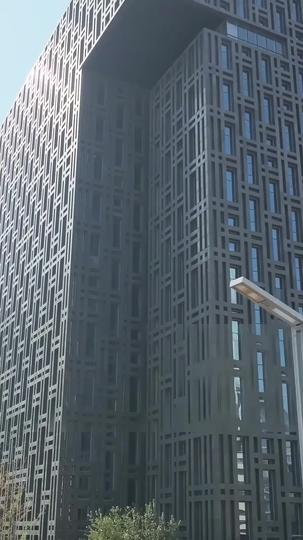 Yeterince Sevemeyen Biz Böl. 1