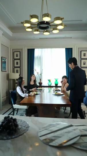 No lo provoques, él controla el destino Episodio 10